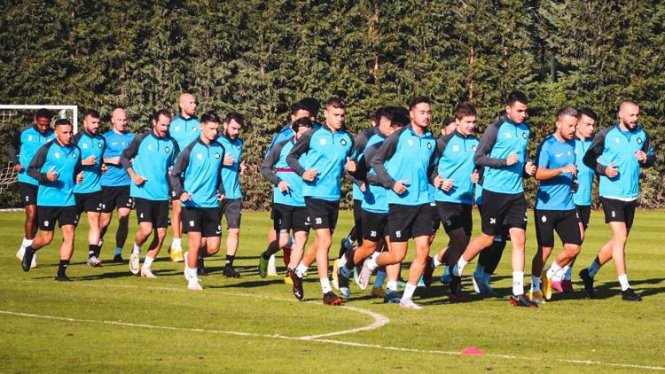 Altay’da taşlar oynayacak! İlk 11'de radikal değişiklikler...