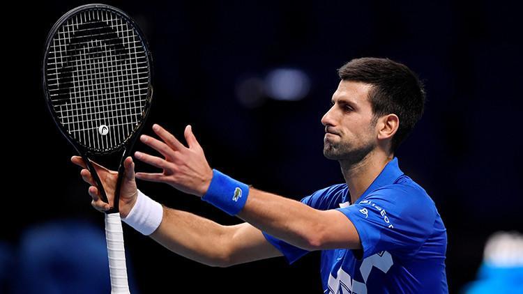 Novak Djokovic yarı finalde!