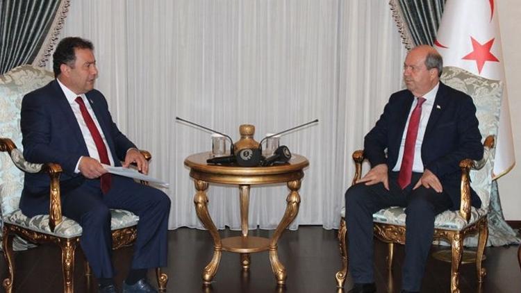 KKTC'de Saner hükümet kurma görevini Cumhurbaşkanı Tatar'a iade etti