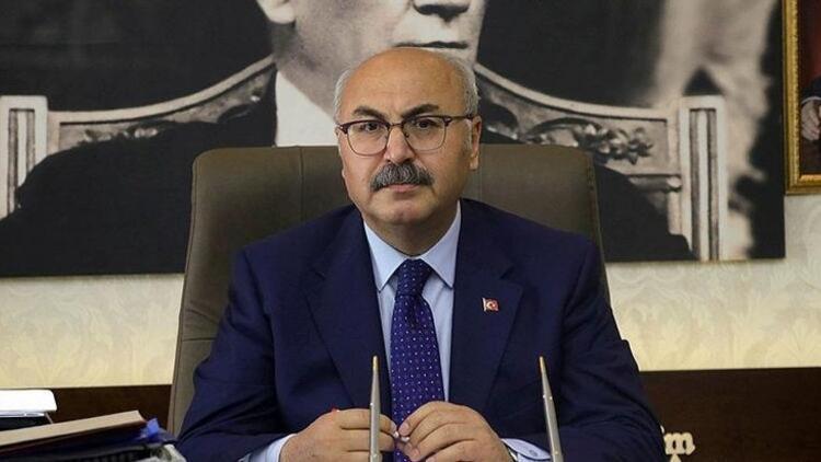 İzmir Valisi Köşger'in Kovid-19 testi pozitif çıktı