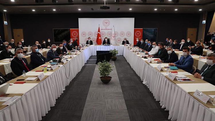 Bakan Koca'dan kritik koronavirüs toplantısı! 'Artış kontrol altında'
