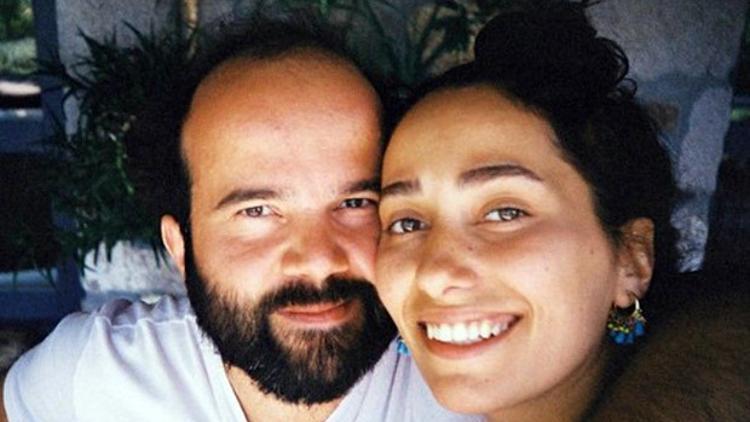 6 yıllık evlilik tek celsede bitti! Esra Ruşan, Fatih Kızılgök boşandı