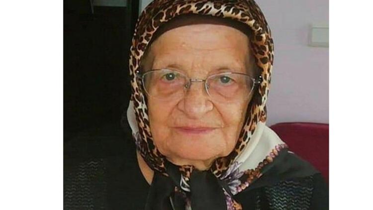 Bakan Elvanın teyzesinin cenazesi memleketi Karamanda defnedildi