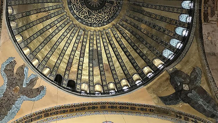 Ayasofya'da dikkat çeken görüntü! Yeniden gün yüzüne çıktı