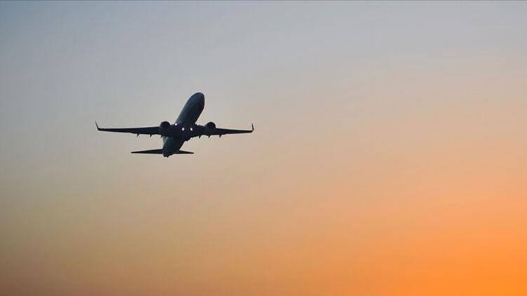 Hindistan uluslararası uçuşları 31 Aralıka kadar başlatmayacak