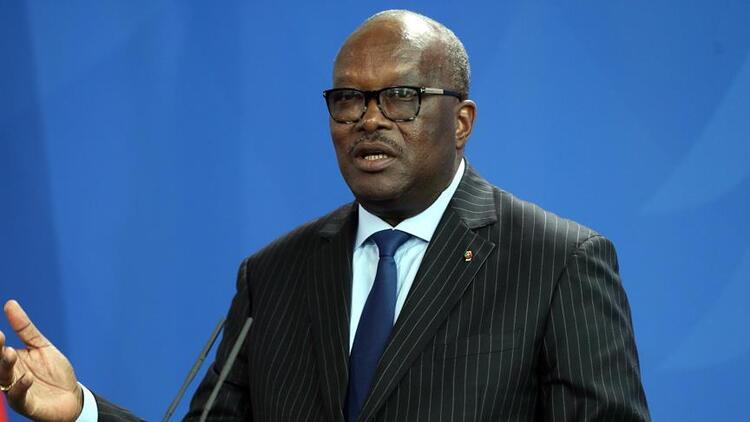 Burkina Fasoda Cumhurbaşkanı Christian Kabore ikinci kez seçildi