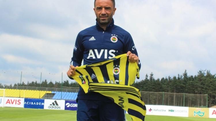 Fenerbahçe'de Caner, Gökhan ve Sosa Beşiktaş'a karşı...