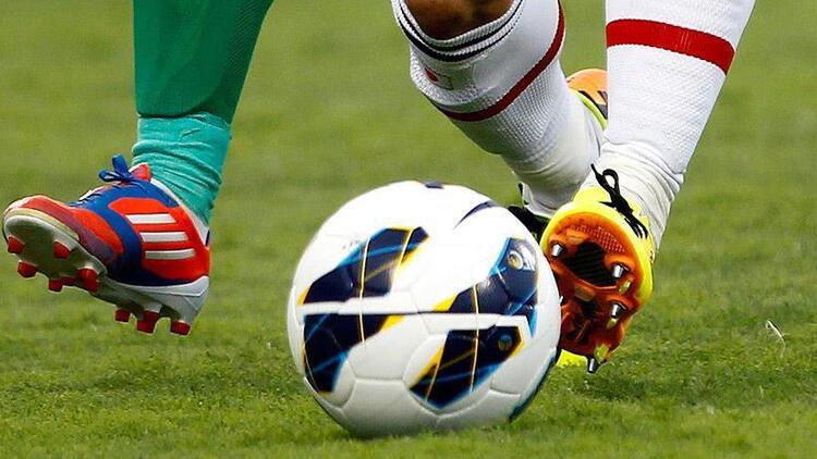 Adanaspor-Beypiliç Boluspor karşılaşması ev sahibi ekipteki Kovid-19 vakaları nedeniyle ertelendi