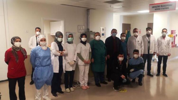 Koronavirüs tedavisi gören Mehmet Özhaseki taburcu oldu