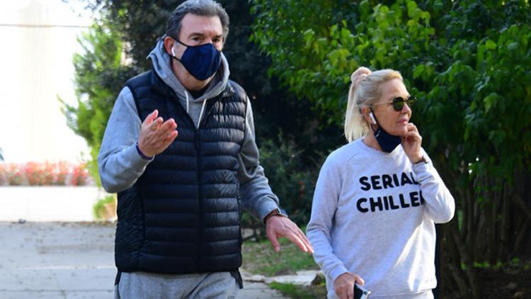 Betina Machler ve sevgilisi Sinan Dereli yürüyüşte