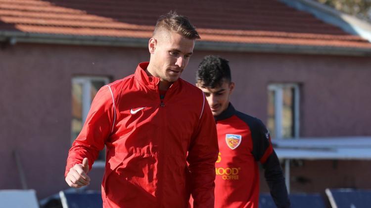Kayserispor'da Göztepe hazırlıkları! Top kapma ve pas çalışmaları...