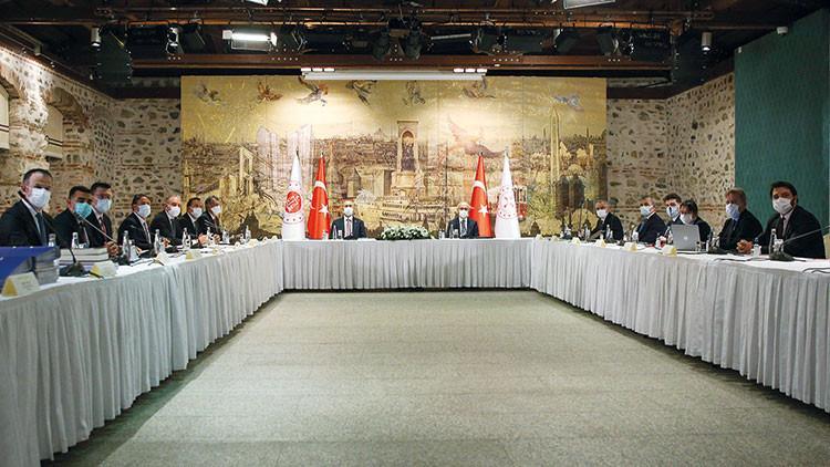 İş dünyasından hukuk vurgusu