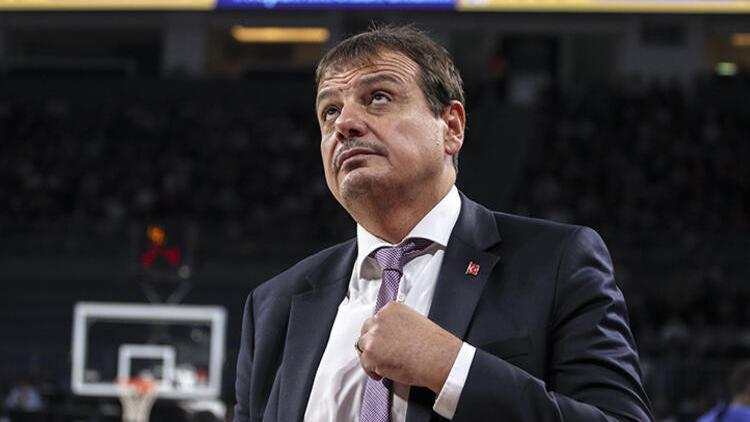 Anadolu Efes Başantrenörü Ergin Ataman: 'İlk kez bu kadar kötü oynadık'