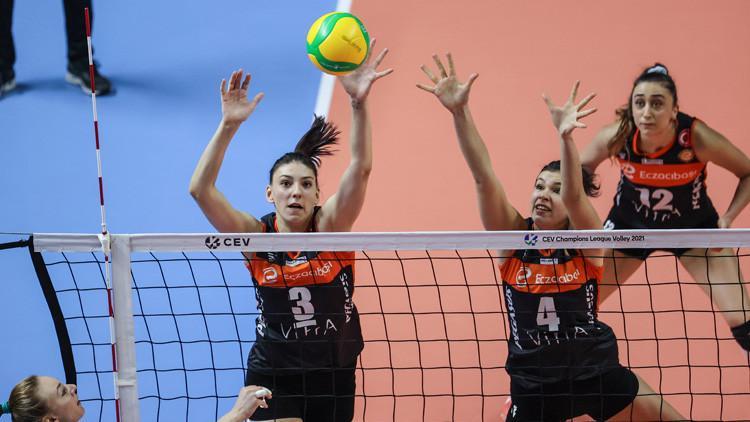 Lokomotiv Kaliningrad Region: 0 - Eczacıbaşı VitrA: 3