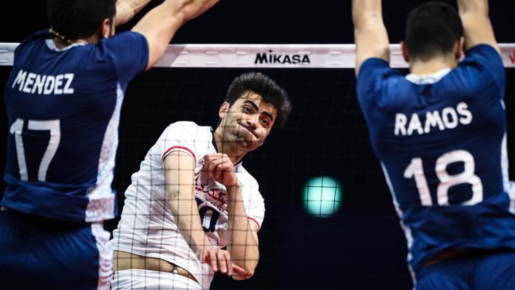 MVP Amir Ghafour, Bursa Büyükşehir Belediyespor'da