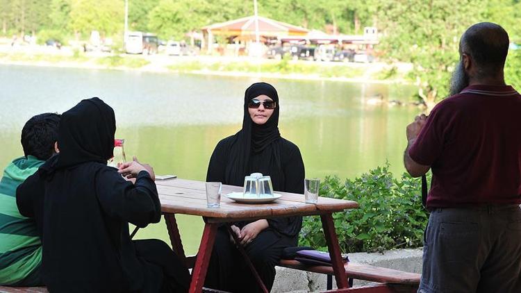 Her yıl yaklaşık 6,9 Müslüman turist Türkiye'ye ziyarete geliyor