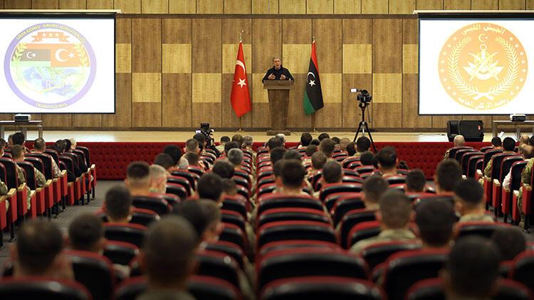 Libyalı gazeteciler Türkiyenin Libyadaki yapıcı çabalarını yorumladı