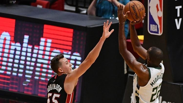NBA'de Gecenin Sonuçları | Milwaukee Bucks, üç sayı rekoru kırdı!
