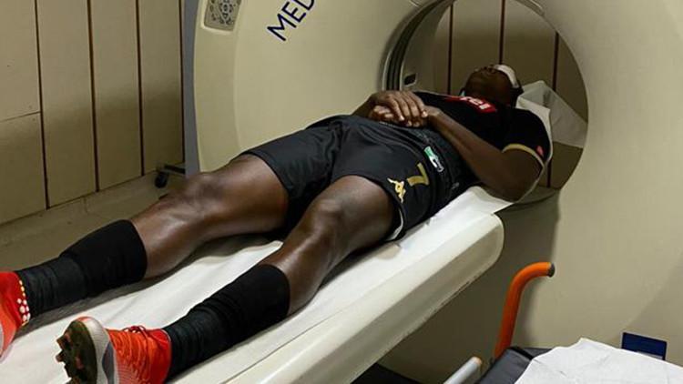 Son Dakika | Denizlispor'da Hugo Rodallega hastaneye kaldırıldı!