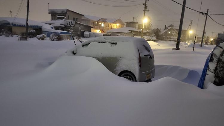 Japonya’da kar ve fırtına hayatı felç etti: 13 ölü