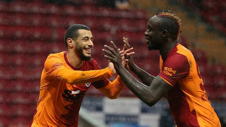 Galatasaray'da Belhanda'dan hat-trick ve Arda Turan itiraf!