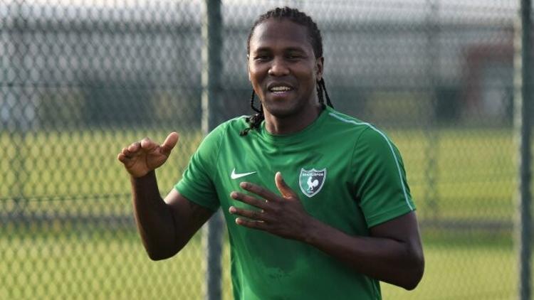 Denizlispor'da Hugo Rodallega coştu