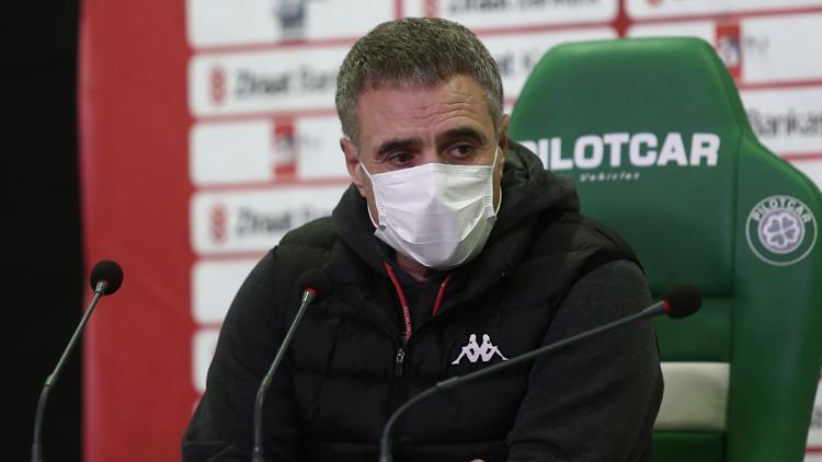 Ersun Yanal: "Konsantre olmak zor"
