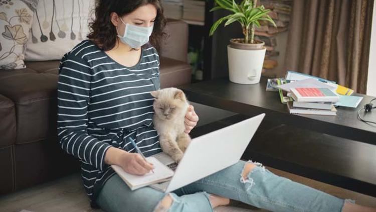 Pandemi Yalnızlığı Sürerken Nasıl Mutlu Olabiliriz?