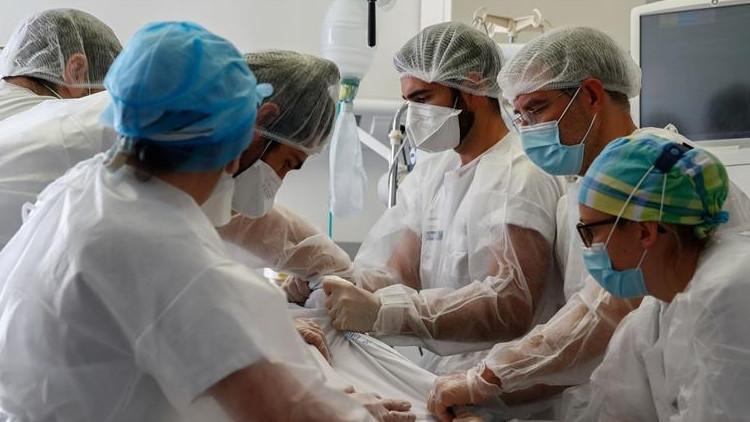 Dünya genelinde Kovid-19 tespit edilen kişi sayısı 94 milyon 315 bini geçti