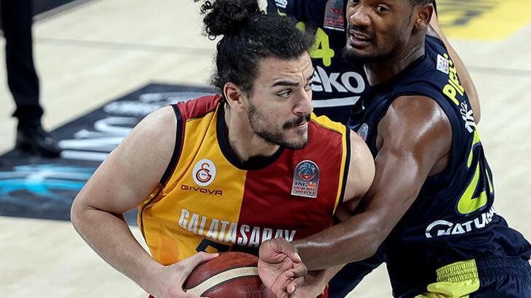 Galatasaray'da Assem Marei 1.5 ay yok