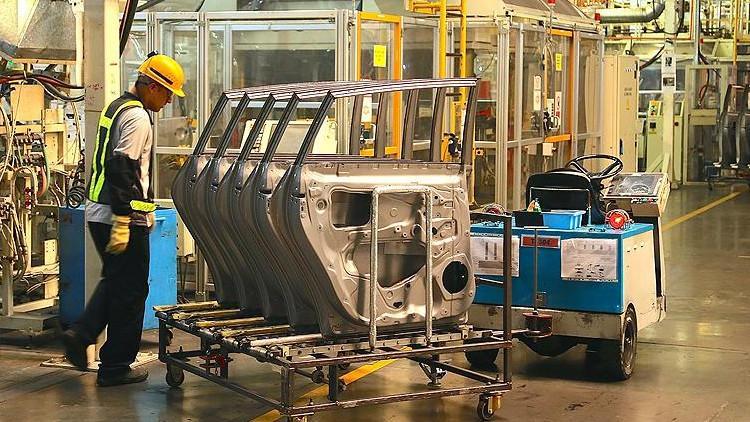Otomotiv sanayisinin üretimi 2020'de yüzde 11 azaldı