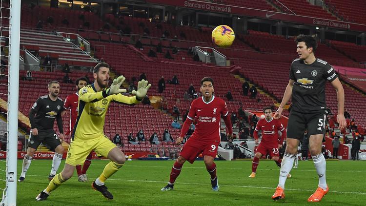 Premier Lig'de Liverpool ile Manchester United golsüz berabere kaldı