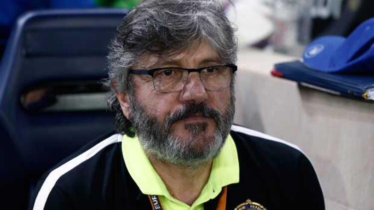 Kocaelispor'da Mustafa Reşit Akçay dönemi! 2.5 yıllık anlaşma...