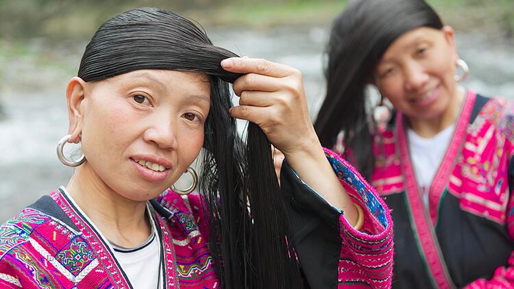 Yao Kadınları Güçlü ve Upuzun Saçlarının Sırrını Verdi