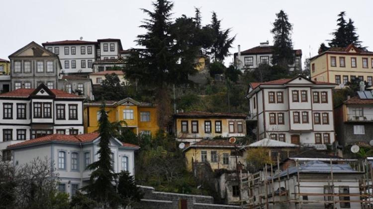 Trabzon'da tarihi Ortamahalle teleferikle de gezilecek