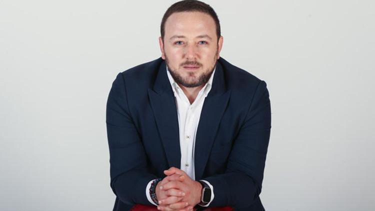Orkun Ün kimdir?