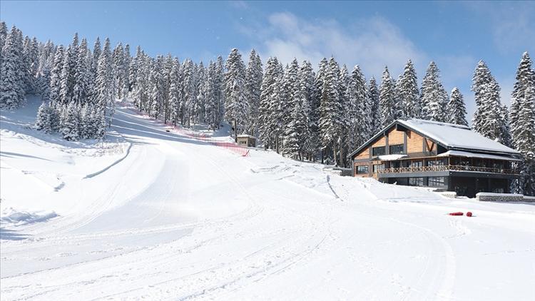 Ilgaz Dağı'nda kayak sezonu yarı yıl tatili öncesi başlıyor