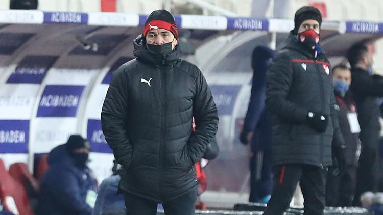 Sivasspor Teknik Direktörü Rıza Çalımbay'dan Fenerbahçe maçı yorumu! 'Galibiyetle ayrılabilirdik'
