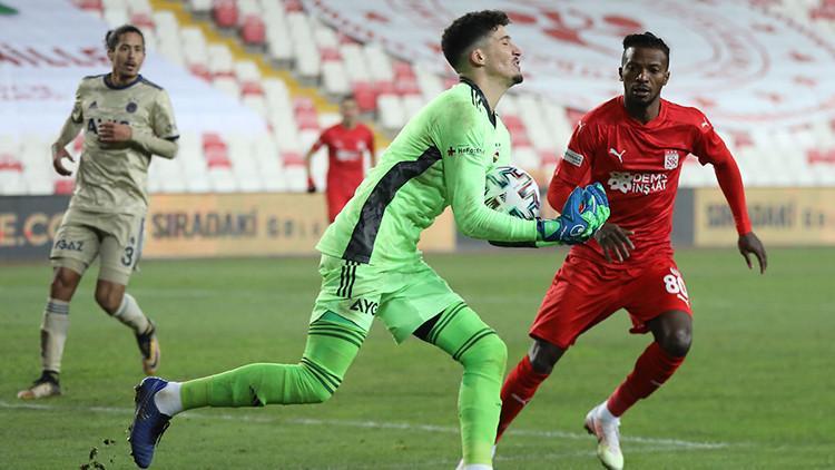 Fenerbahçe'nin Sivasspor karşısındaki kabusu devam ediyor!