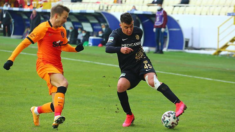 Galatasaray'ın sağ beki Martin Linnes, Yeni Malatyaspor'u 1-0 mağlup ettikleri maçın ardından konuştu.