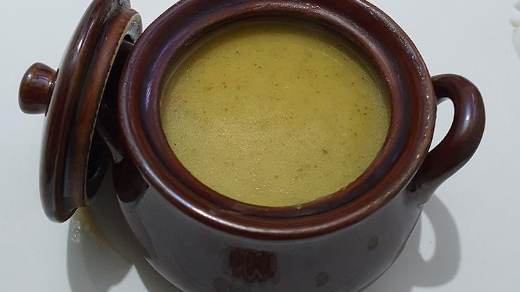 Brokoli sevmeyen bebekler bile bu çorbayı afiyetle içecek