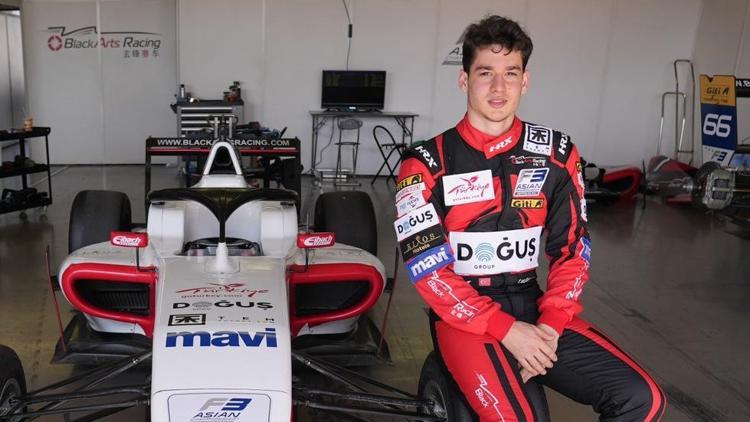Cem Bölükbaşı'nın Formula 3 kariyeri başladı! İlk 3 yarışta 12 puan...