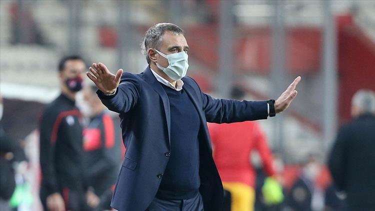 Teknik direktör Ersun Yanal, 7. kez dalya diyecek!