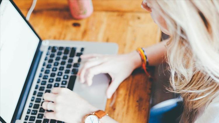 YÖK’ten online eğitim anketi