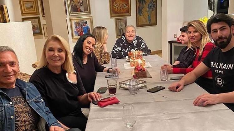 Mehmet Ali Erbil yeni ya��n� eski e�leriyle kutlad�