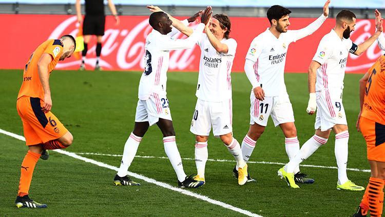 Real Madrid, Valencia'ya karşı rahat kazandı! 2 gol...