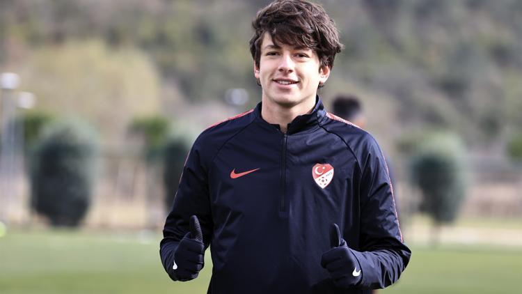 Enis Destan: "Hedefim Cengiz Ünder ve Çağlar Söyüncü gibi Avrupa'da oynamak..."