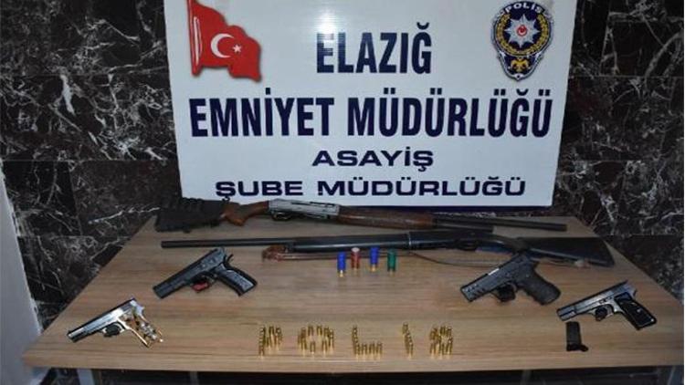 Elazığ'da, aranan şüphelilere yönelik operasyonda 33 tutuklama