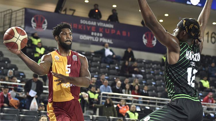 Galatasaray'da Alex Hamilton'un sözleşmesi feshedildi