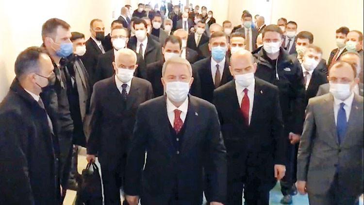 Bakan Akar TBMM'de dakika dakika Gara'yı anlattı